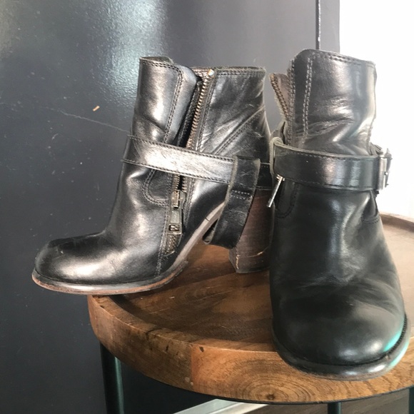 SOLD All Saints Julia ankle boot fits size 7 1/2-8 - Picture 2 of 2